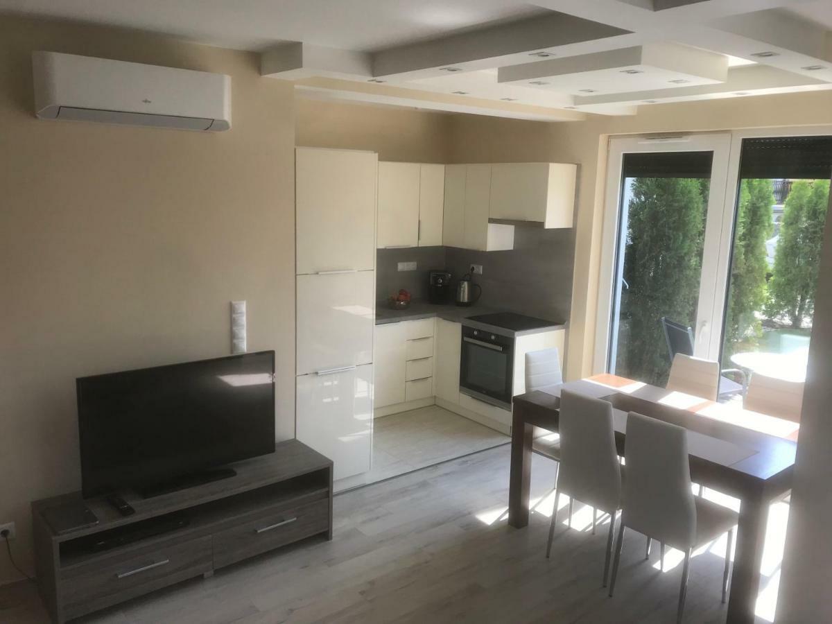 Azur Apartman Balatonfüred Exterior foto